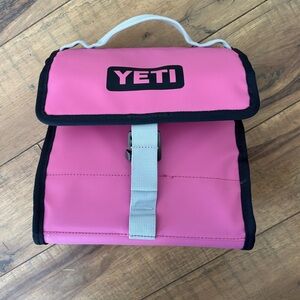 Discontinued Hot Pink YETI Daytrip Lunch Bag